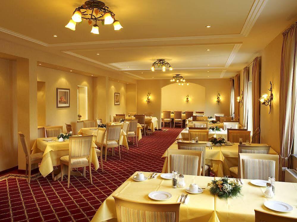 Hotel Lohmann'S Kapeller Hof Langenfeld  Esterno foto